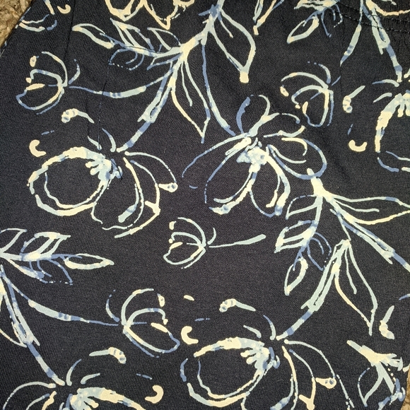 NEW! Bundle Of Leggings (4prs) - Picture 12 of 16